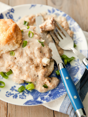 Country Fried Steak With Milk Gravy Thumbnail