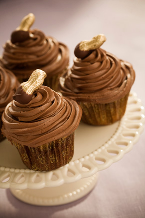 Cupcakes with Peanut Butter Icing Recipe