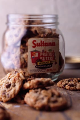 Chocolate-Peanut Butter Chippers Recipe