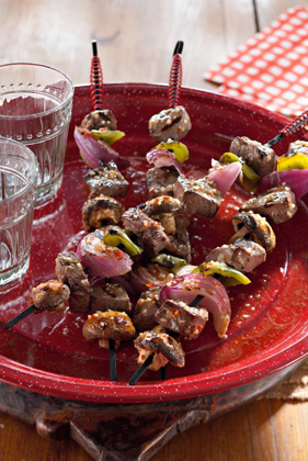 Steak Kabobs with Peppers, Onions and Mushrooms Thumbnail